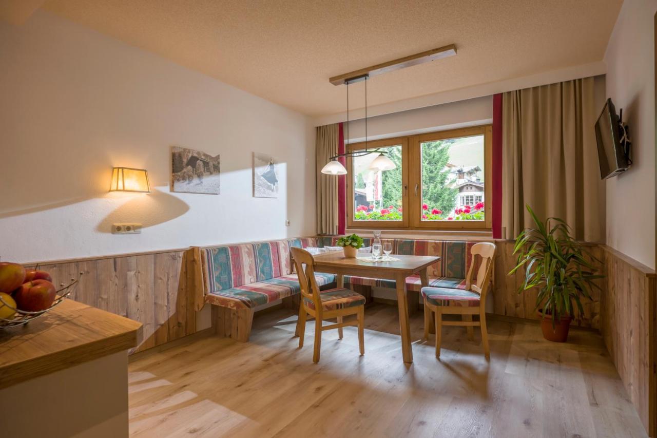Hotel Pinzger Тукс Екстериор снимка
