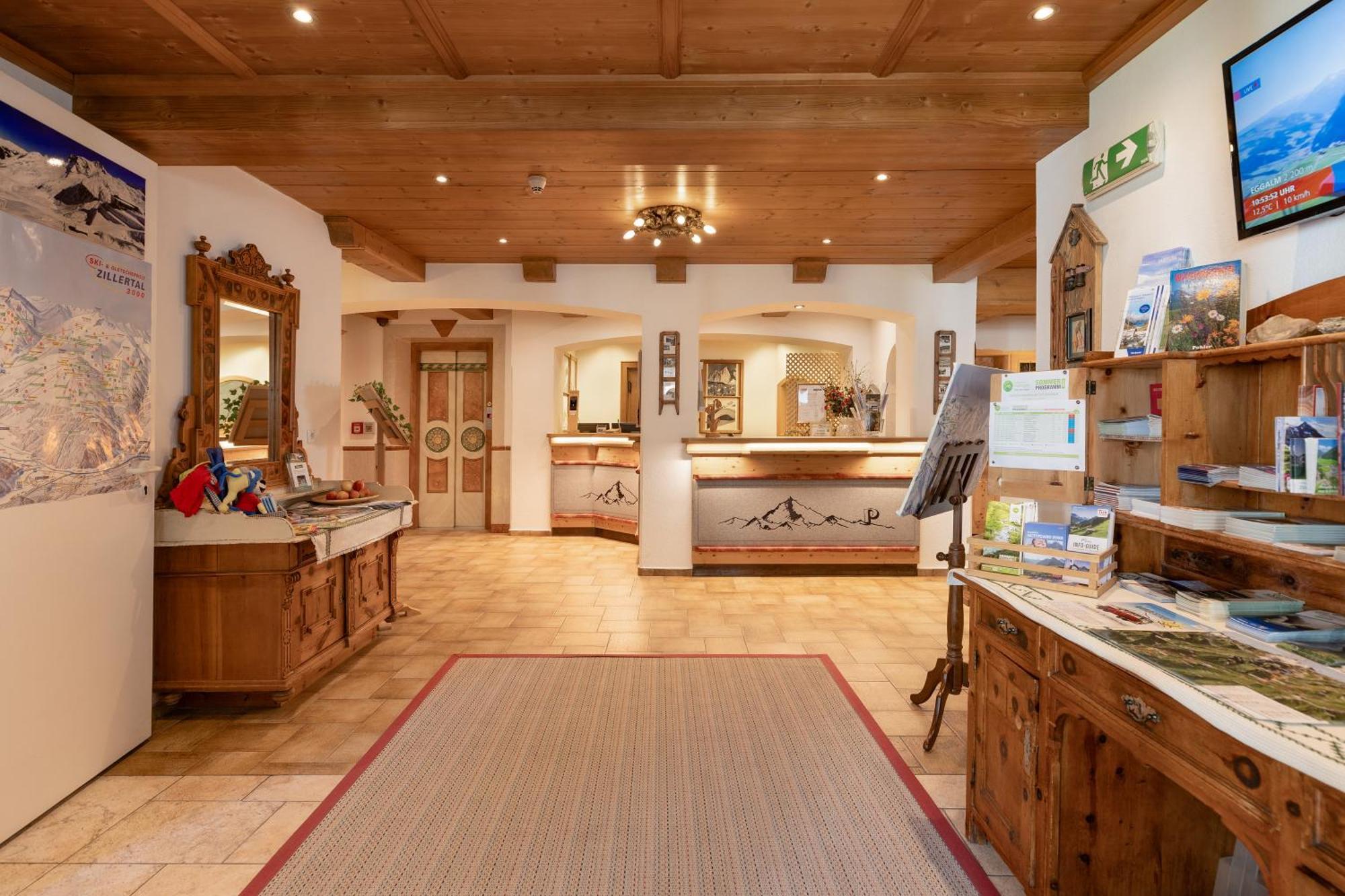 Hotel Pinzger Тукс Екстериор снимка